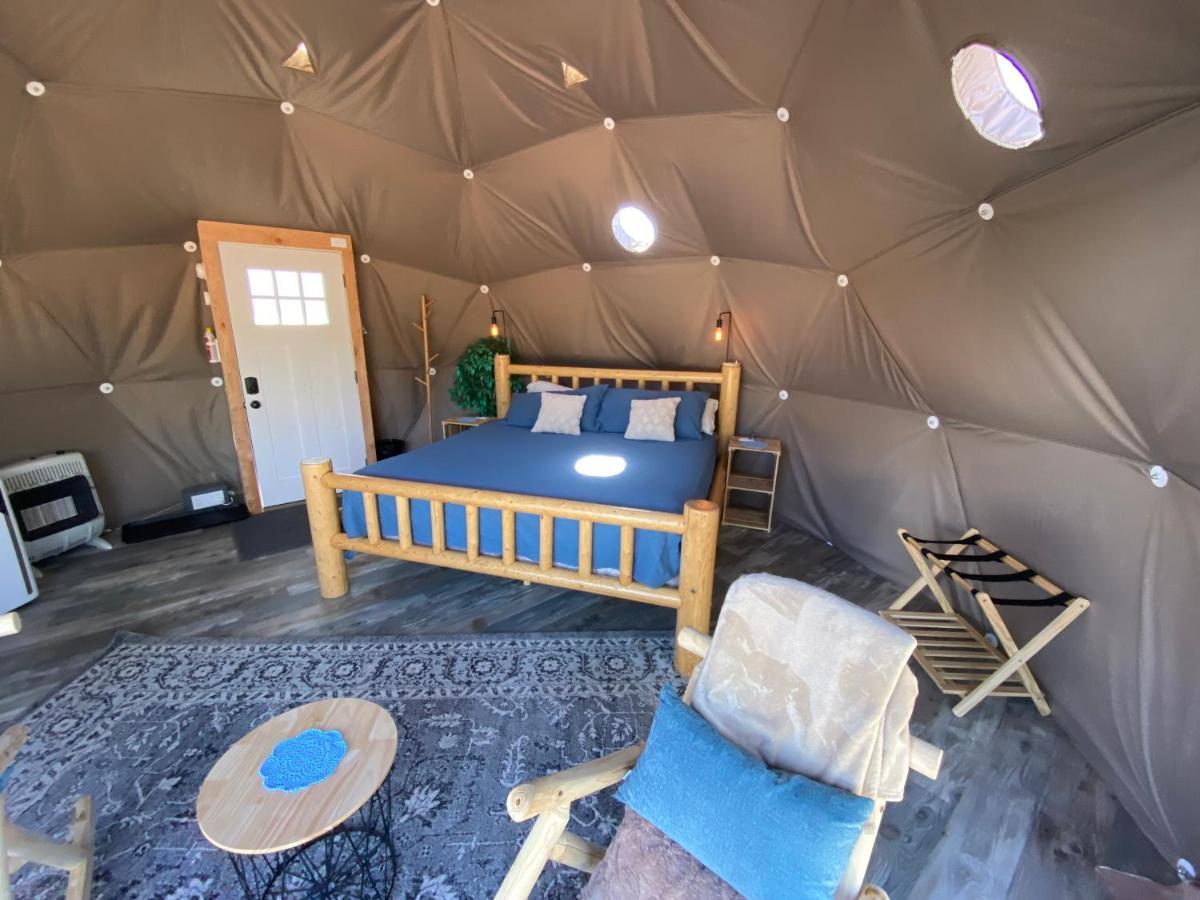 Blue Mountain Domes - The Wow Experience Hotel Monticello Exterior photo